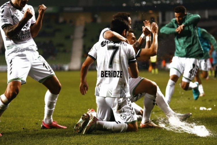 Kocaelispor derbide Sakaryaspor'u devirdi: Tek golle kazandı