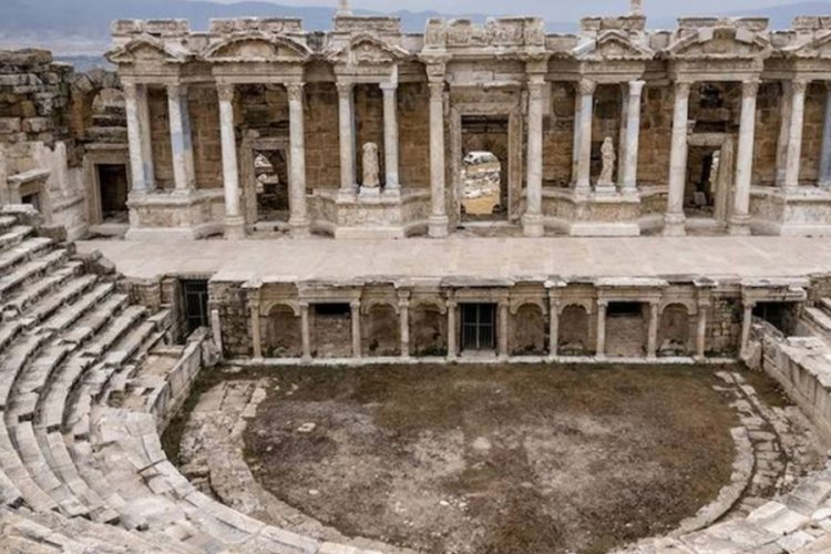 Pamukkale'de antik kent! Hierapolis'in sırları