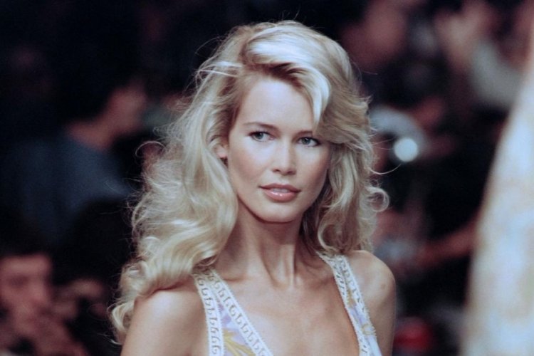 Model Claudia Schiffer: Evim perili!