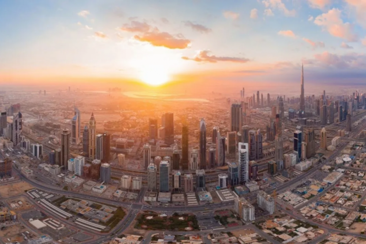 T&uuml;rk yatırımcı rotasını Dubai'ye &ccedil;evirdi! Vergi yok, y&uuml;ksek kira getirisi sağlıyor