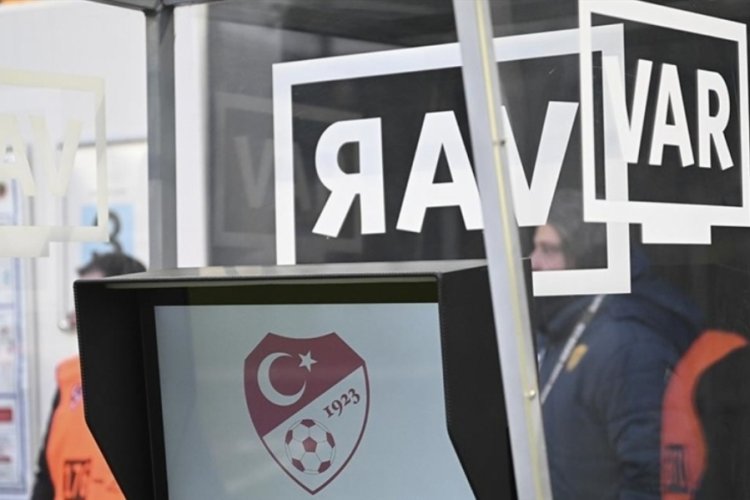 S&uuml;per Lig'de 12. haftanın VAR kayıtları a&ccedil;ıklandı