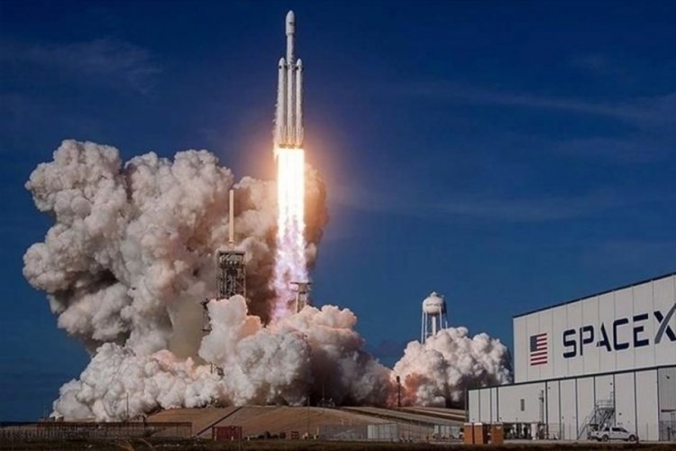 SpaceX, 24 starlink uydusu daha fırlatıyor