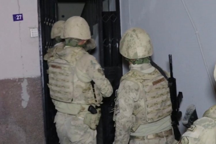 İzmir'de PKK/KCK operasyonu: 9 gözaltı