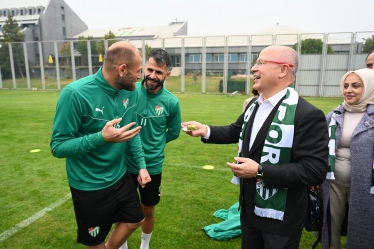 AK Parti Bursa İl Başkanı Gürkan'dan Bursaspor'a ziyaret