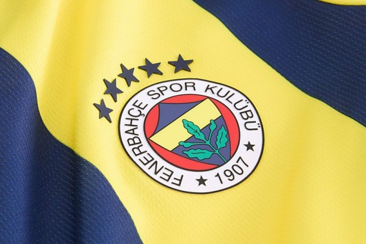 Fenerbahçe'ye kötü haber! Eli kırıldı