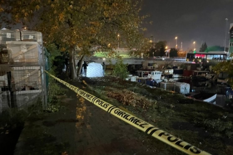 İstanbul Küçükçekmece Menekşe Deresi'nde kadın cesedi bulundu