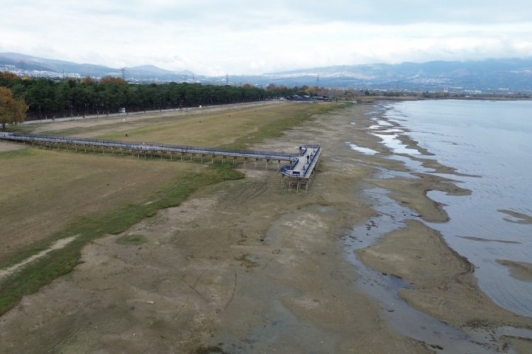 Bursada Bugün İznik Gölü'nü takip ediyor!&nbsp;2 ayda 30 metre daha çekildi...&nbsp;