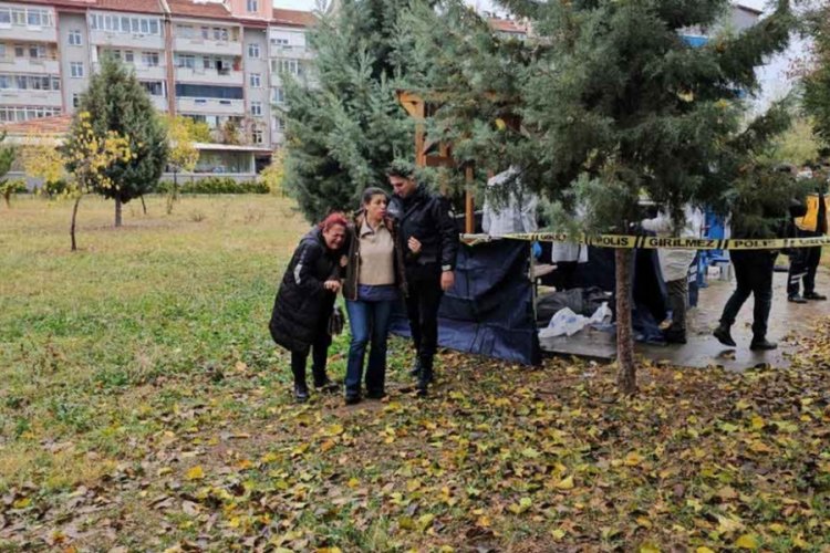 Edirne'de hastaneye gitmek için evden çıktı; parkta ölü bulundu