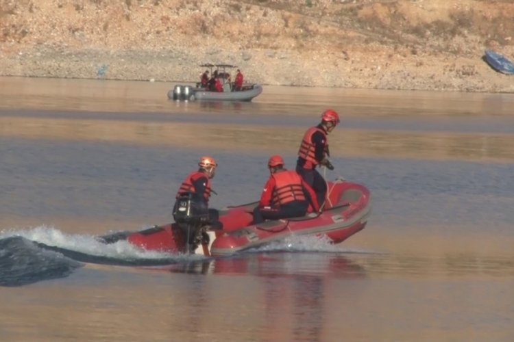 Adıyaman'da kayıp genci arama çalışmaları sürüyor