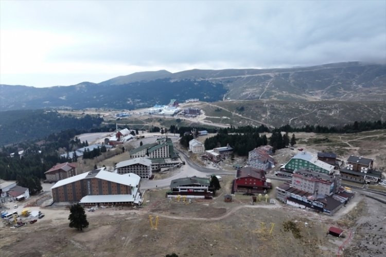 Uludağ'da turizmciler kayak sezonuna hazır