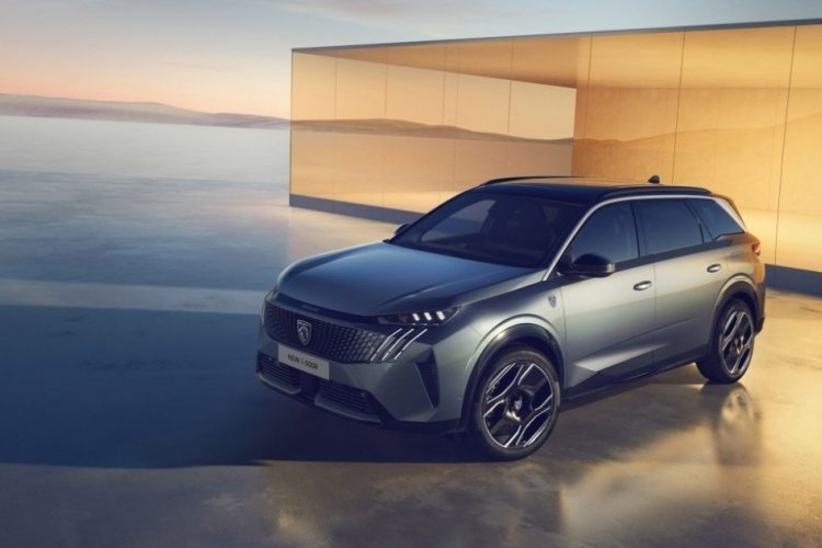 Yeni Peugeot 5008'in fiyatları açıklandı!