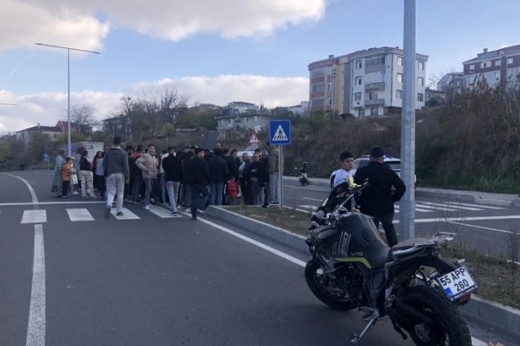 Tekirdağ'da motosiklet yayalara çarptı: 1 ölü, 2 yaralı