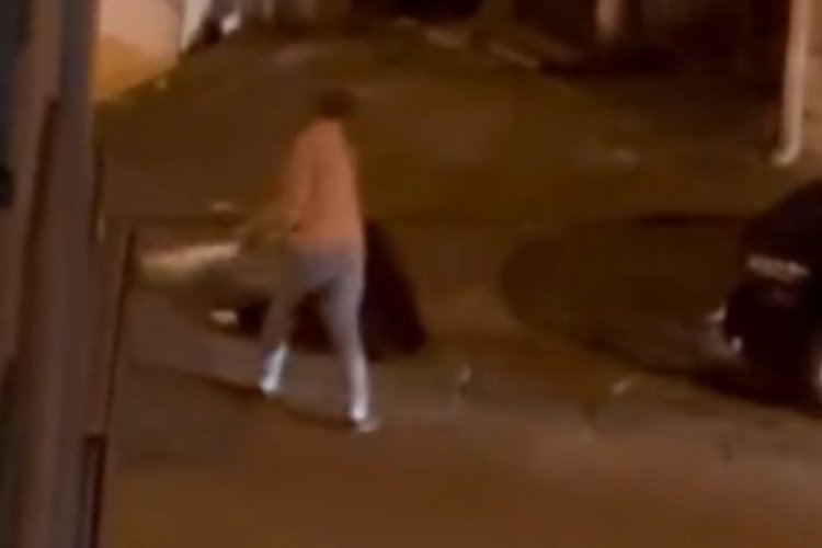 İstanbul'da hamile kadını sokak ortasında darbetti