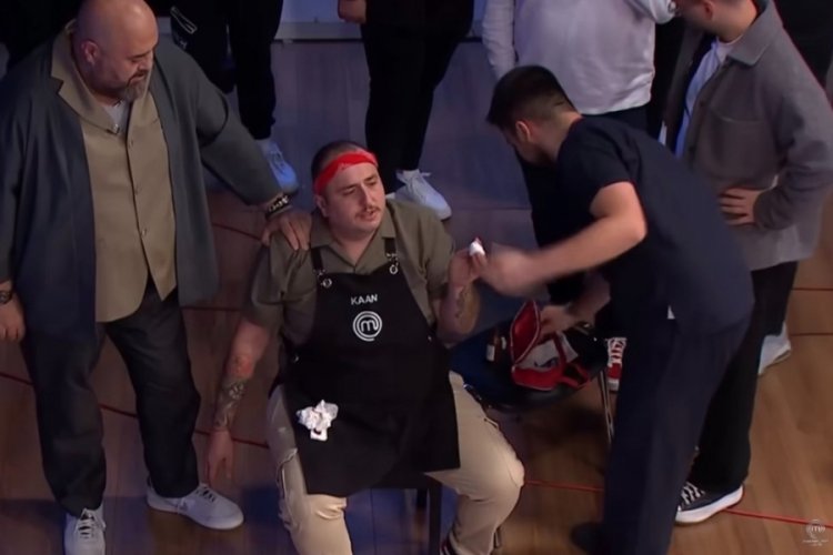 MasterChef Türkiye'de Kaan'ın başına gelen kaza izleyen...