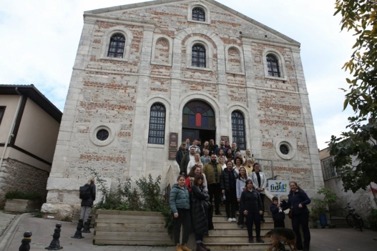 Bursa'da Nil&uuml;fer'in gıda zincirine tam not