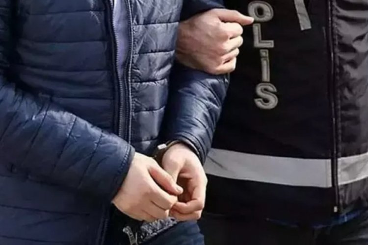 'Sevgililer G&uuml;n&uuml;' dolandırıcılarına 11 ilde operasyon!