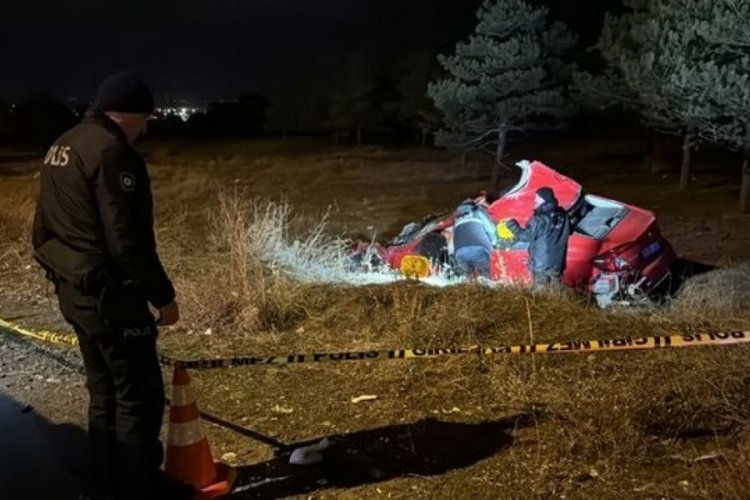 Erzurum'da kaza: 1 &ouml;l&uuml;, 3 yaralı!