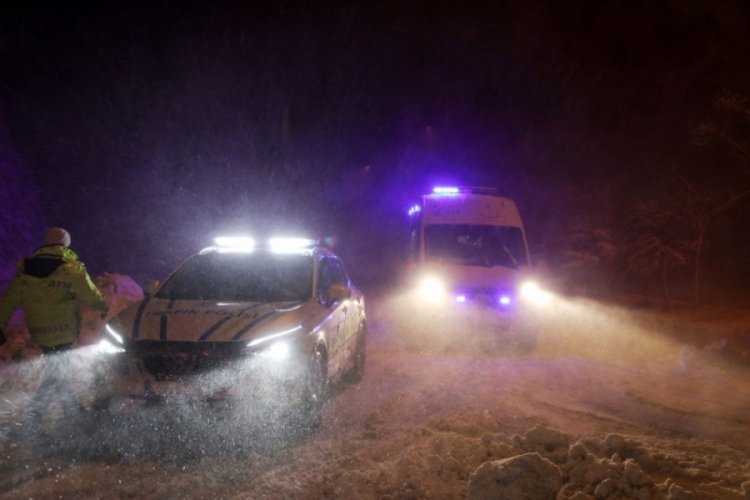 Malatya'da karda mahsur kalmışlardı! 5 &ccedil;obandan biri &ouml;ld&uuml;