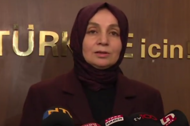 AK Parti a&ccedil;ıkladı: Aile hekimlerinden alınan bazı sağlık raporları &uuml;cretli olacak