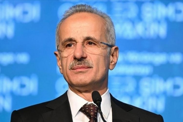 Bakan Uraloğlu a&ccedil;ıkladı: Google'ın algoritma değişikliğine yakın takip