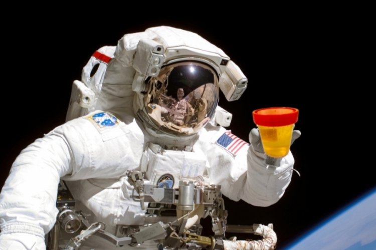 Astronotlar kendi idrarlarını i&ccedil;iyor, ama nasıl?