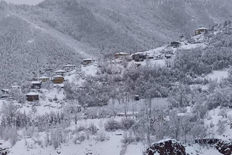 158 yerleşim yerinin yolu ulaşıma kapandı