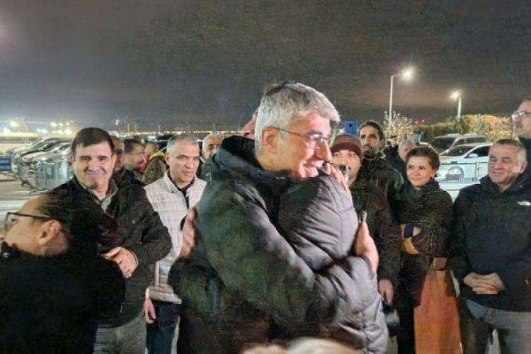 İlhan Sami &Ccedil;omak kimdir? İlhan Sami &Ccedil;omak ka&ccedil; yaşında, nereli?