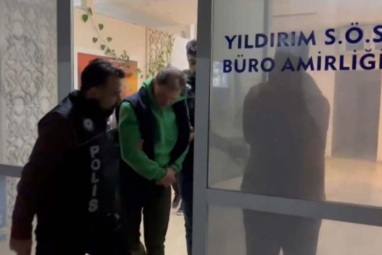 Bursa'da "Annemden &ouml;ğrendiğim gibi" yazılı yastık kılıflarında metamfetamin yakalandı