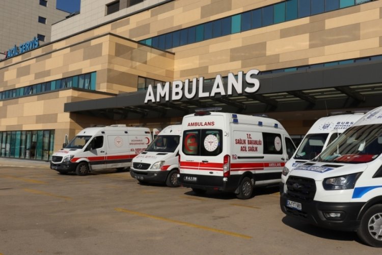 Vatandaşlara acil servis yerine aile hekimine başvurun uyarısı