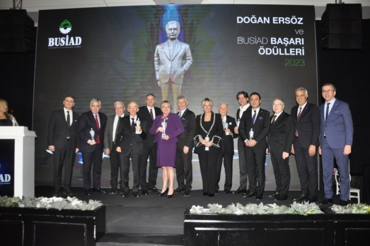 Doğan Ers&ouml;z ve BUSİAD &ouml;d&uuml;lleri sahiplerini buldu