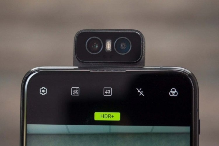 Artık modası ge&ccedil;en akıllı telefon tasarımları