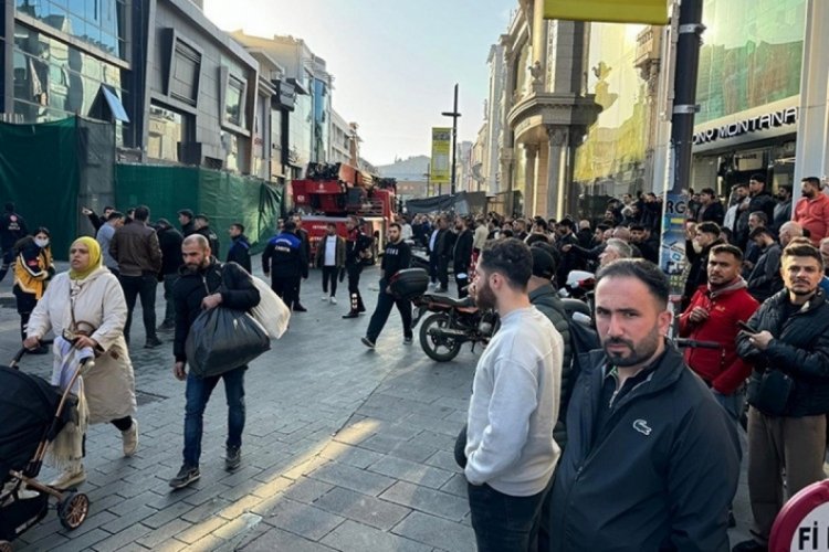 İstanbul'da inşaat halindeki bina &ccedil;&ouml;kt&uuml;