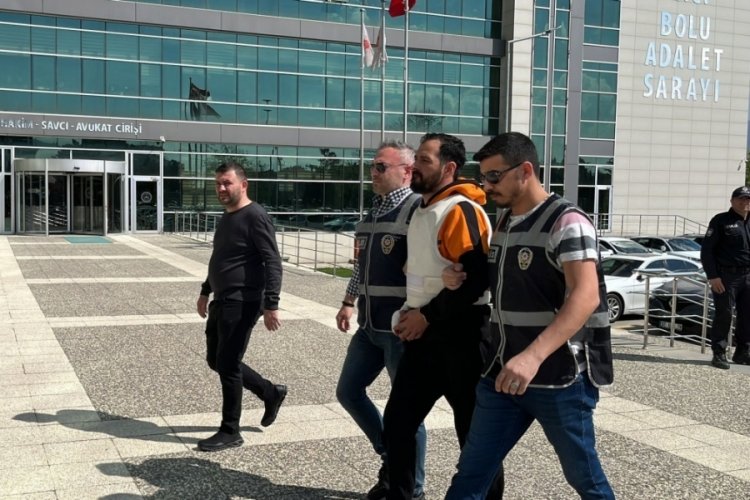 Eşini ve kayınpederini &ouml;ld&uuml;ren sanığa 54 yıl 2 ay hapis