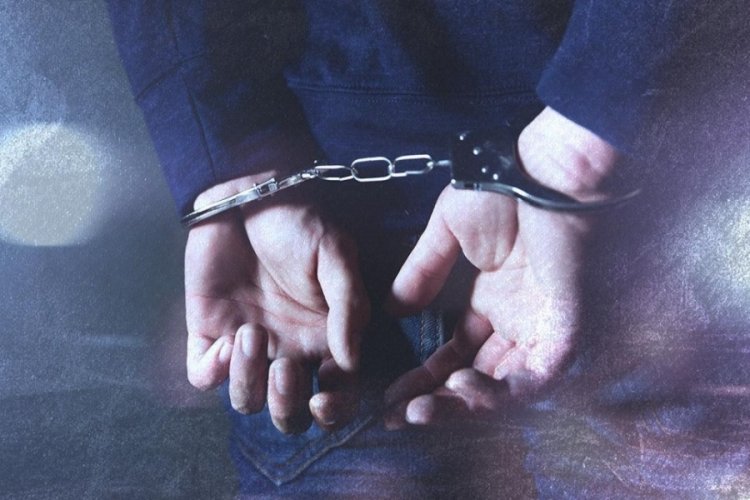 Adana'da parkta uyuşturucu satarken yakalanan sanığa 15 yıla kadar hapis istemi