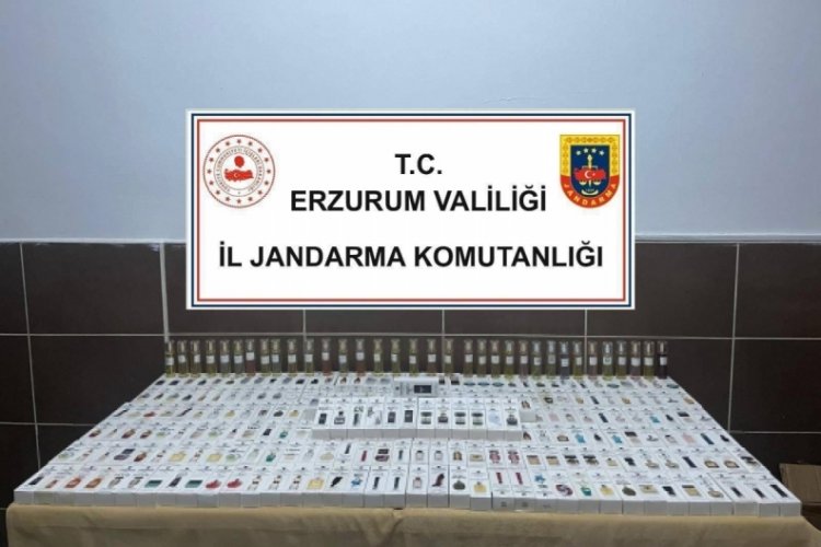 Erzurum'da g&uuml;mr&uuml;k ka&ccedil;ağı parf&uuml;m ele ge&ccedil;irildi