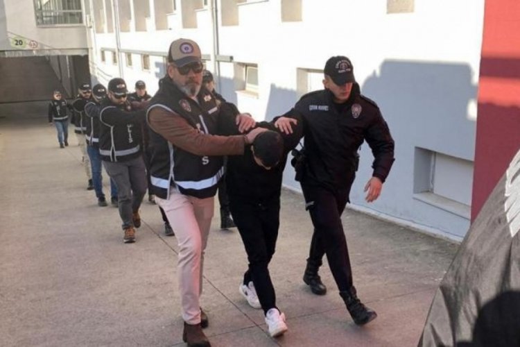 Emniyete ait 250 el bombası ile 270 bin mermi su&ccedil; &ouml;rg&uuml;tlerine satıldı! Şok detaylar ortaya &ccedil;ıktı