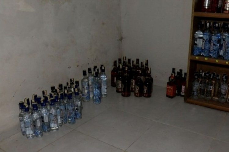 İstanbul'da sahte ve ka&ccedil;ak i&ccedil;ki operasyonu: 1 g&ouml;zaltı