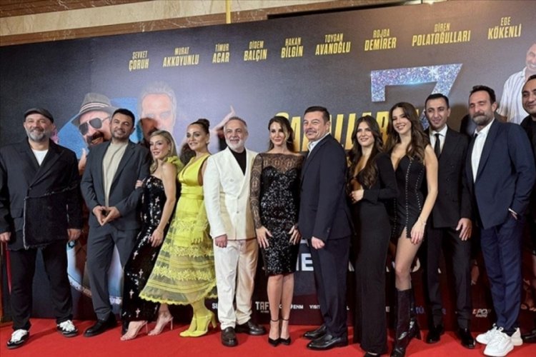 &Ccedil;akallarla Dans 7 filminin galası yapıldı