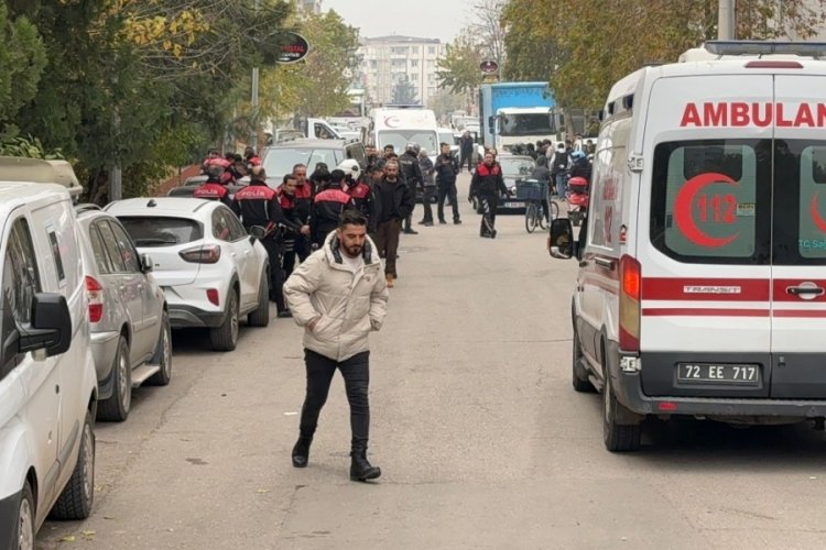 Aile kavgasına karışanların bir kısmı hastaneye, bir kısmı g&ouml;zaltına gitti!