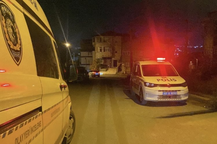 Sokak ortasında silahlı kavga: 1 yaralı