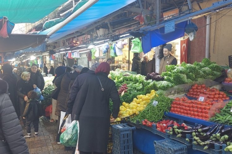 Bursa'da yaz sebzelerine ilgi azaldı! Fiyatlar ne durumda?&nbsp;