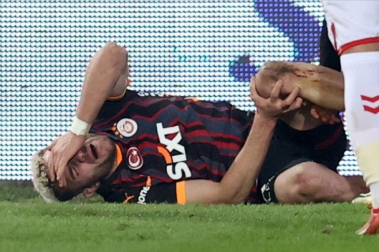 Rey Manaj, Barış Alper Yılmaz'dan &ouml;z&uuml;r diledi!