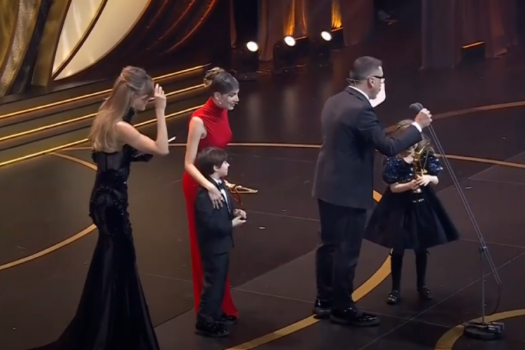Pantene Altın Kelebek En İyi &Ccedil;ocuk Oyuncu &ouml;d&uuml;l&uuml;n&uuml; kim aldı?