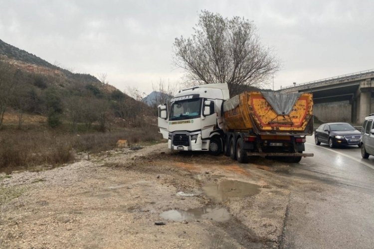 Bilecik'te korkutan kaza: 2 yaralı!
