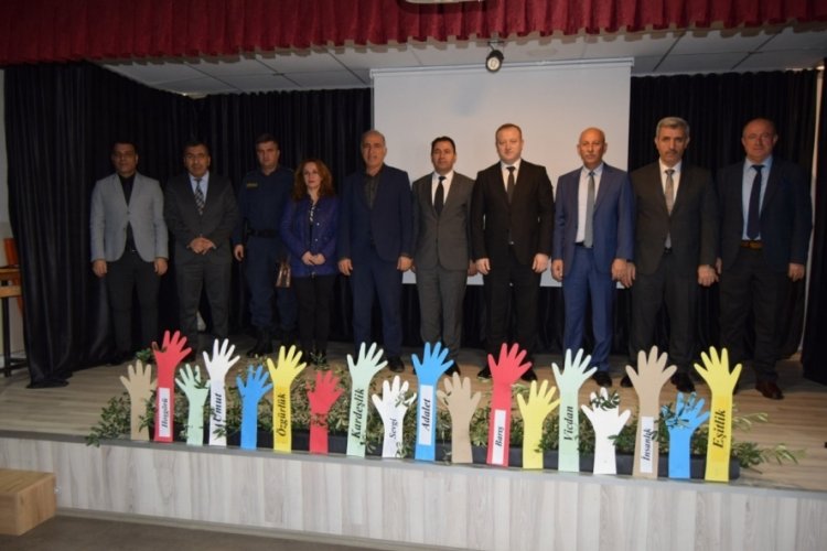 Bursa'da 10 Aralık D&uuml;nya İnsan Hakları g&uuml;n&uuml; kutlandı!