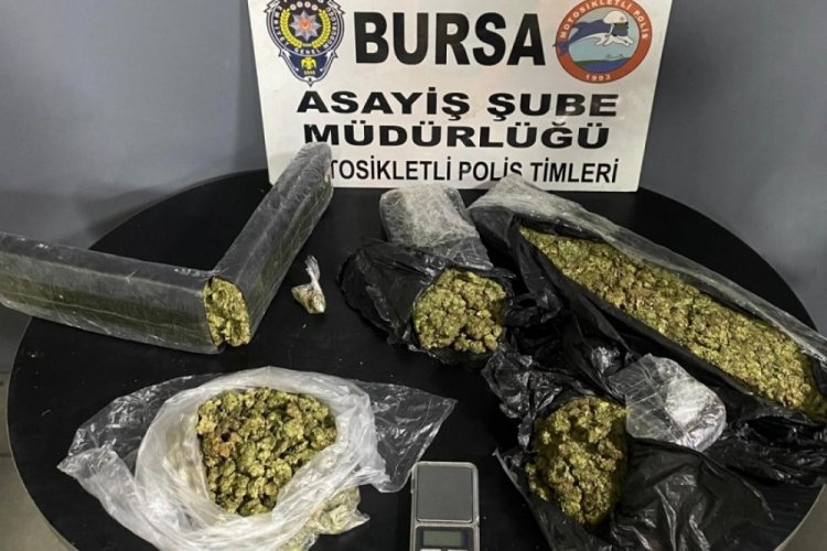 Bursa'da takside yapılan aramada 1.5 kilo uyuşturucu madde ele geçirildi