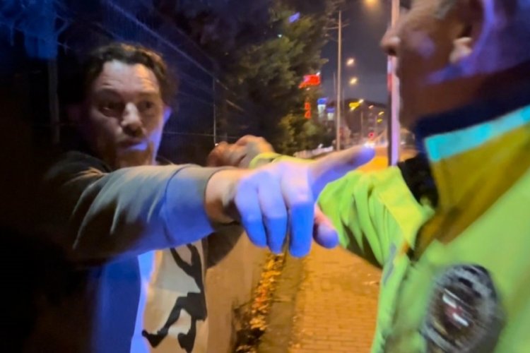 Bursa'da trafik polislerine mukavemet g&ouml;steren alkoll&uuml; şahıs g&ouml;zaltına alındı