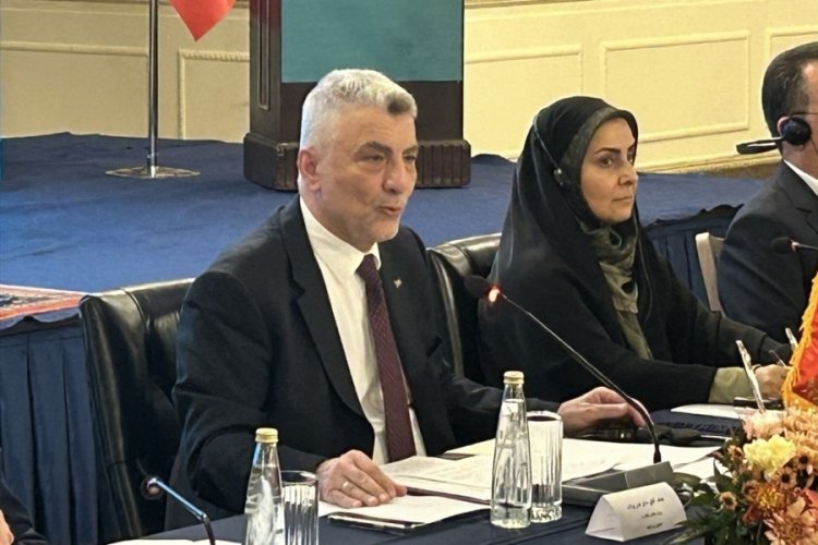 T&uuml;rk ve İranlı yetkililer Tahran'da buluştu!