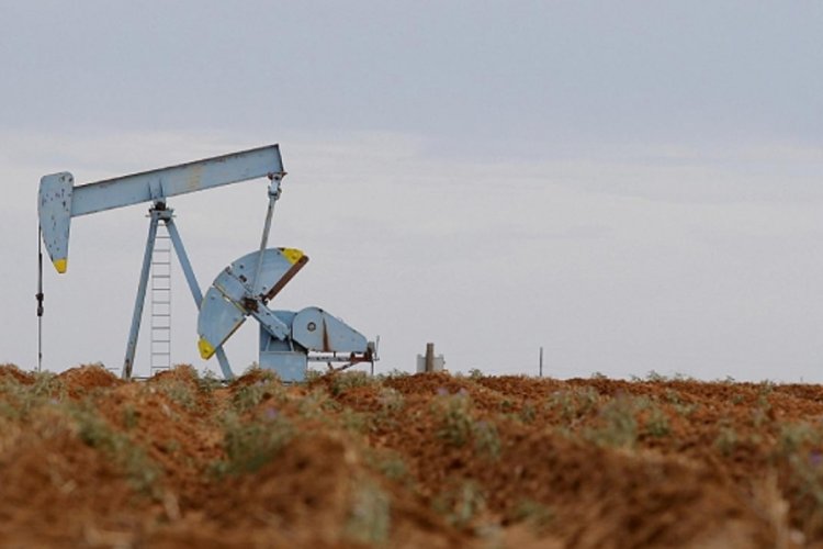 Brent petrol&uuml;n varil fiyatı 73,48 dolar