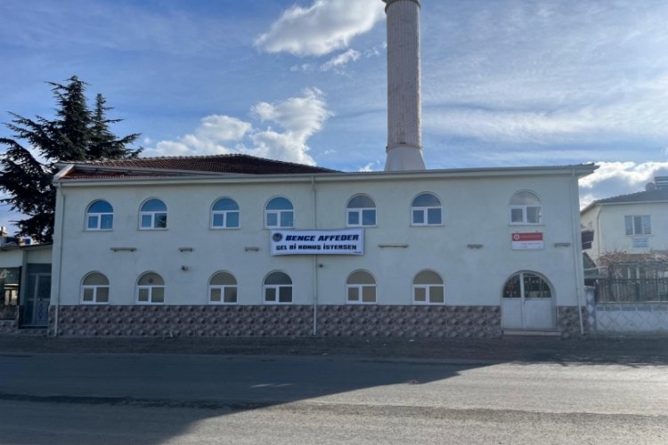 Camii'de dikkat çekici açıklama: Bence affeder